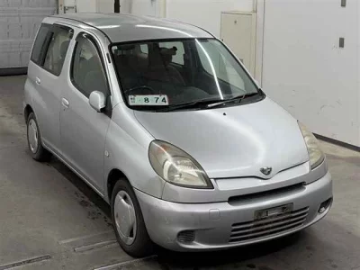 Toyota Funcargo