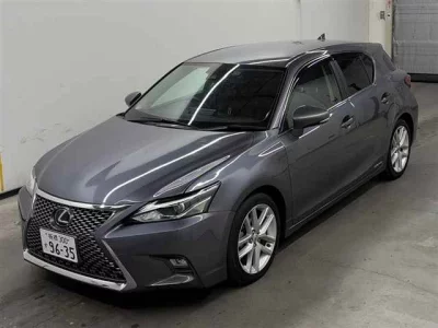 Lexus CT200h