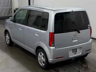 Nissan Otti