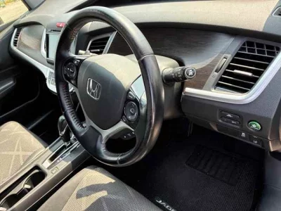 Honda Jade