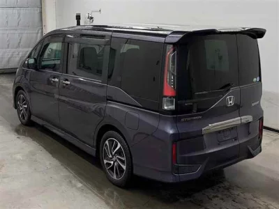 Honda STEP WAGON