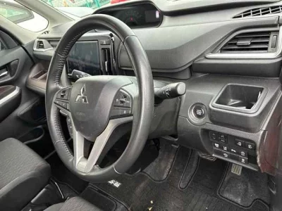 Mitsubishi Delica D:2