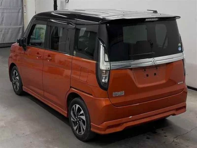 Mitsubishi Delica D:2