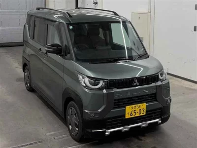 Mitsubishi Delica Mini