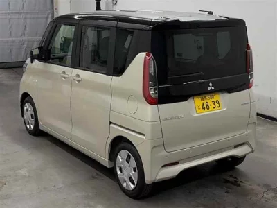 Mitsubishi eK X Space