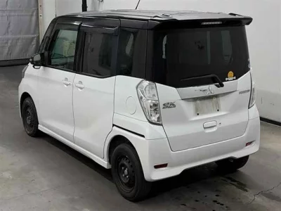 Mitsubishi eK X Space