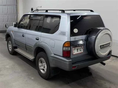 Toyota LAND CRUISER PRADO