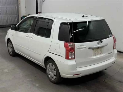 Toyota RAUM