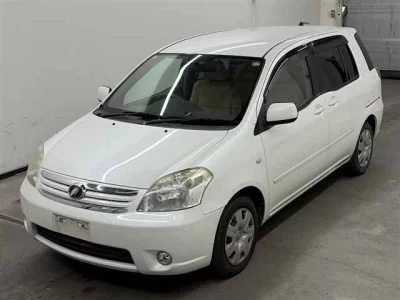 Toyota RAUM