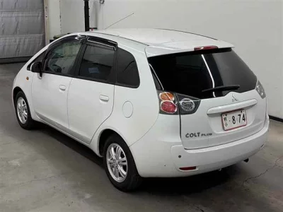 Mitsubishi COLT PLUS