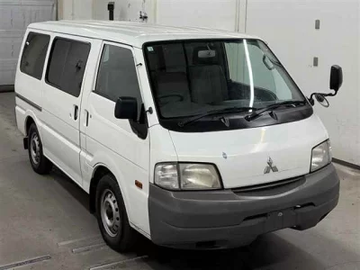 Mitsubishi DELICA