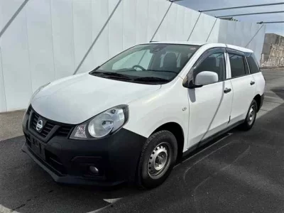 Nissan AD