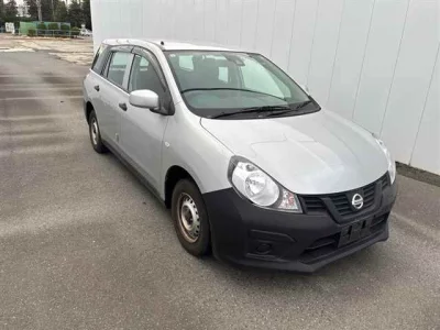 Nissan AD