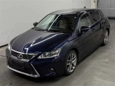 Lexus CT200h