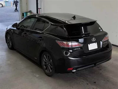 Lexus CT200h