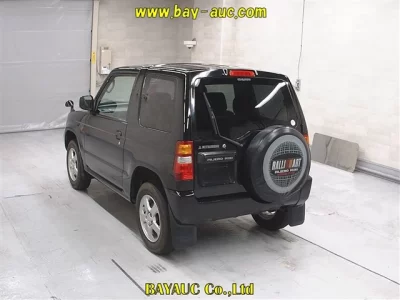 Mitsubishi Pajero Mini