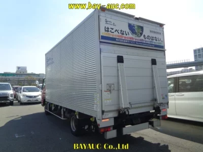 Mitsubishi Fuso Canter