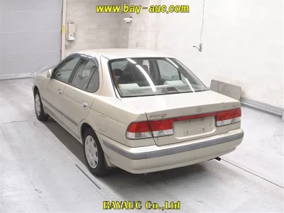 Nissan SUNNY