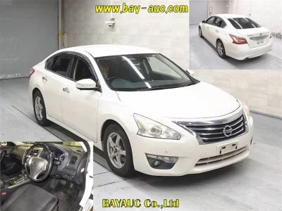 Nissan TEANA