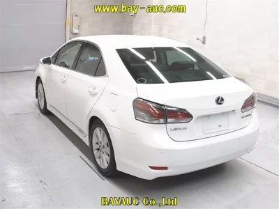 Lexus HS