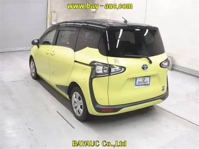 Toyota Sienta