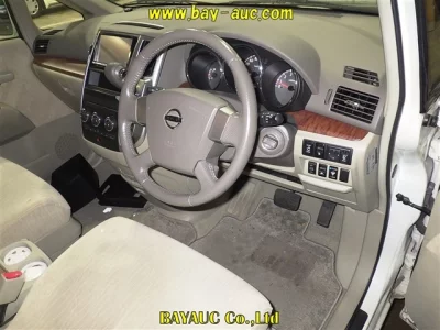 Nissan PRESAGE