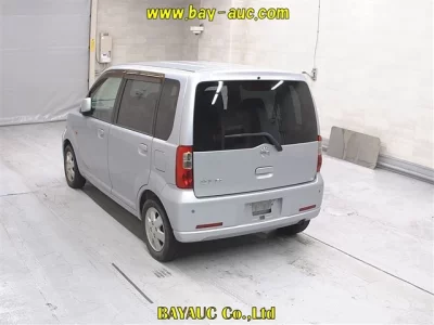 Nissan Otti