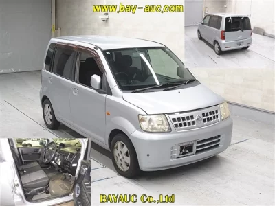 Nissan Otti
