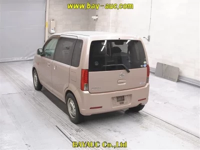 Nissan Otti