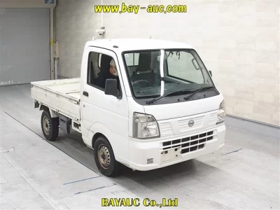 Nissan NT100 Clipper