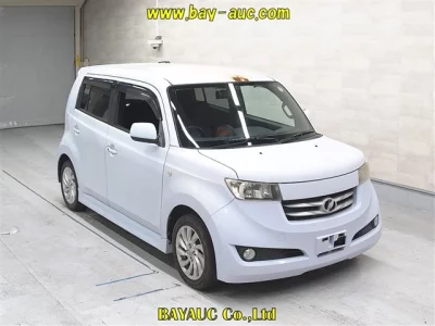 Toyota bB