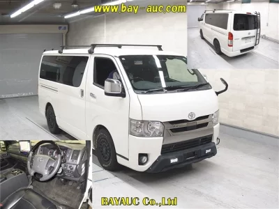 Toyota HiAce Van