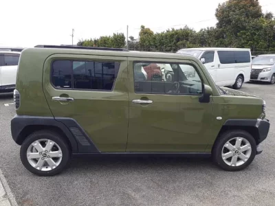 Daihatsu TAFT