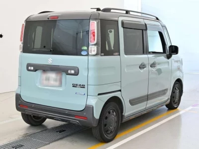 Suzuki Spacia Gear