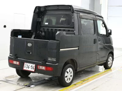 Daihatsu Hijet Deck Van