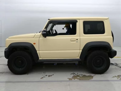 Suzuki Jimny Sierra