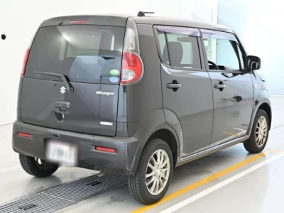 Suzuki MRWAGON