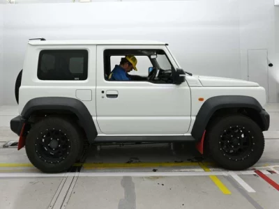 Suzuki Jimny Sierra
