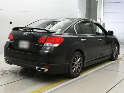 Subaru LEGACY B4
