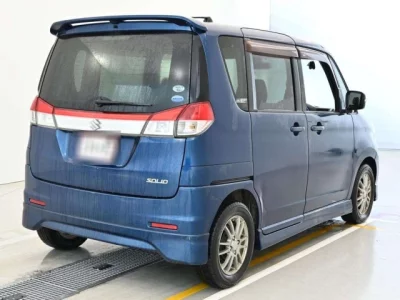 Suzuki Solio