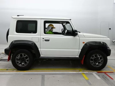 Suzuki Jimny Sierra
