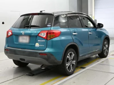 Suzuki Escudo