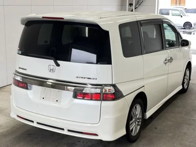 Honda STEP WAGON