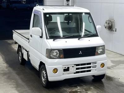 Mitsubishi Minicab Truck