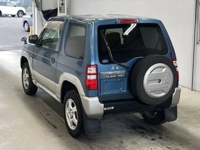 Mitsubishi Pajero Mini