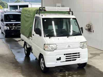 Mitsubishi Minicab Truck