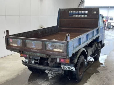 Mazda Titan