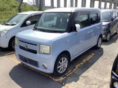 Toyota PIXIS SPACE