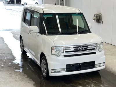 Toyota PIXIS SPACE