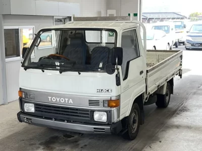 Toyota HIACE TRUCK